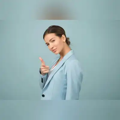 严敏静